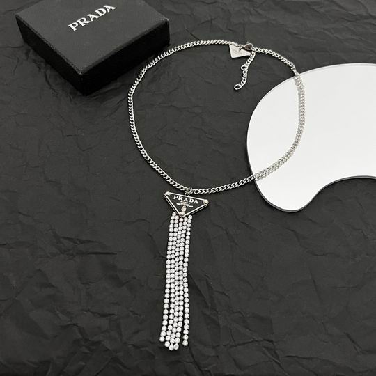 Prada necklace 05lyh30